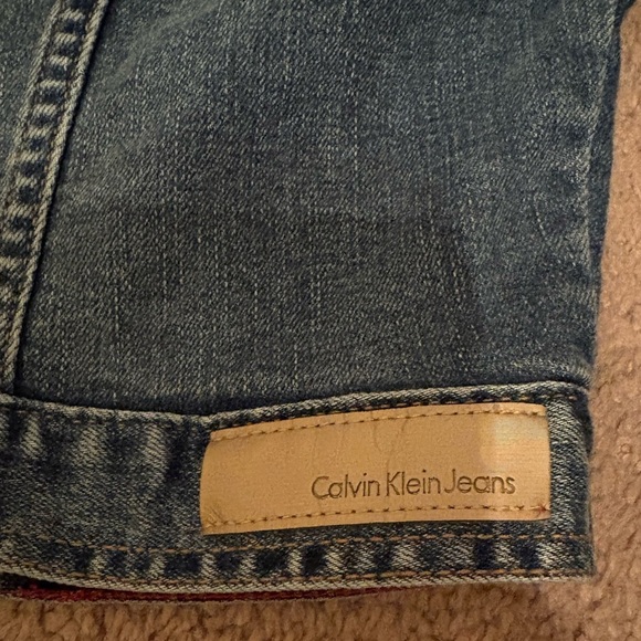 Calvin Klein Jean jacket size 6X distressed - Picture 7 of 7